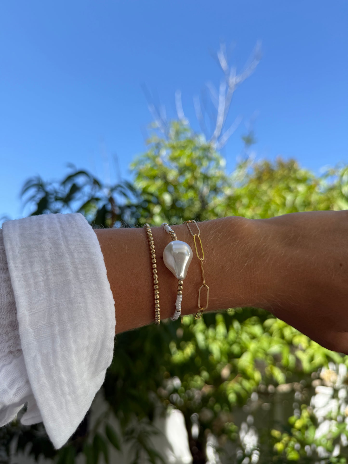 Dainty 14k Gold Filled & Baroque Pearl Bracelet