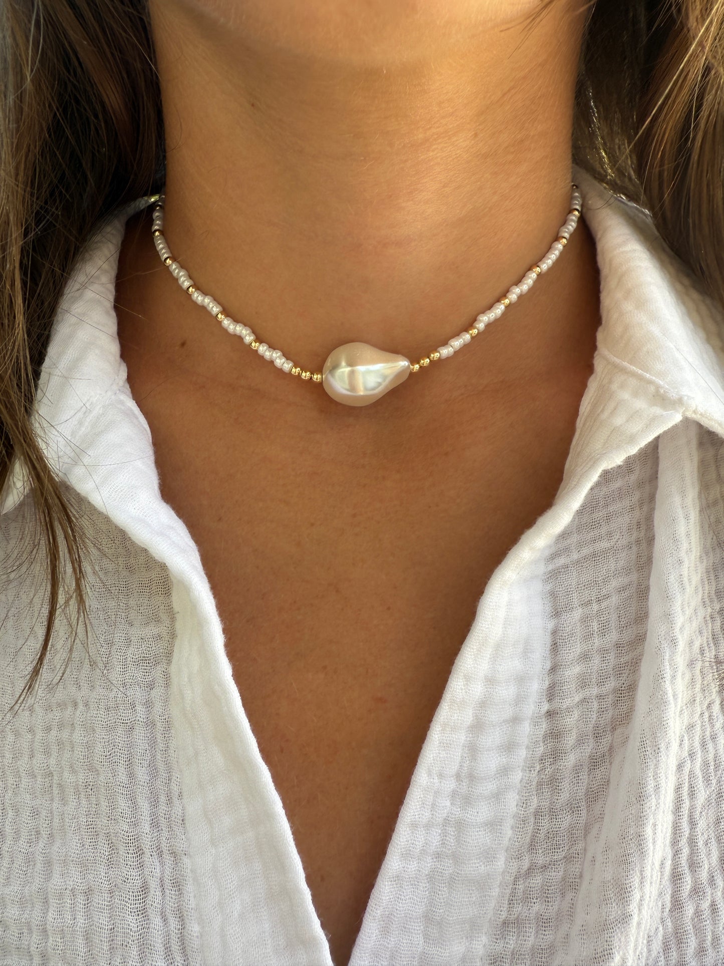 Dainty 14k Gold Filled & Baroque Pearl Bracelet