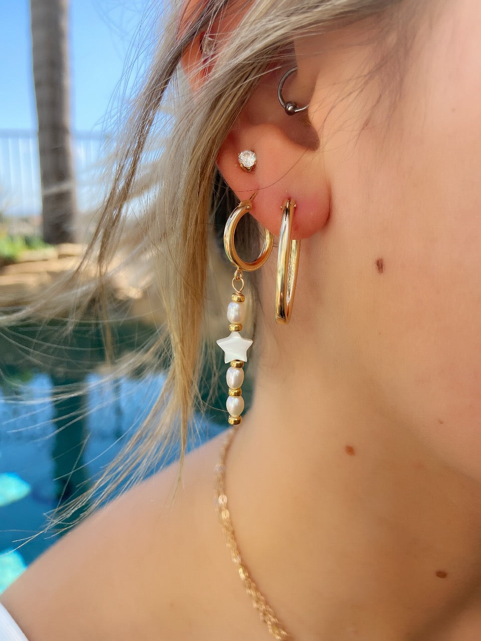 14k Gold Filled Star Pearl Huggie Hoops