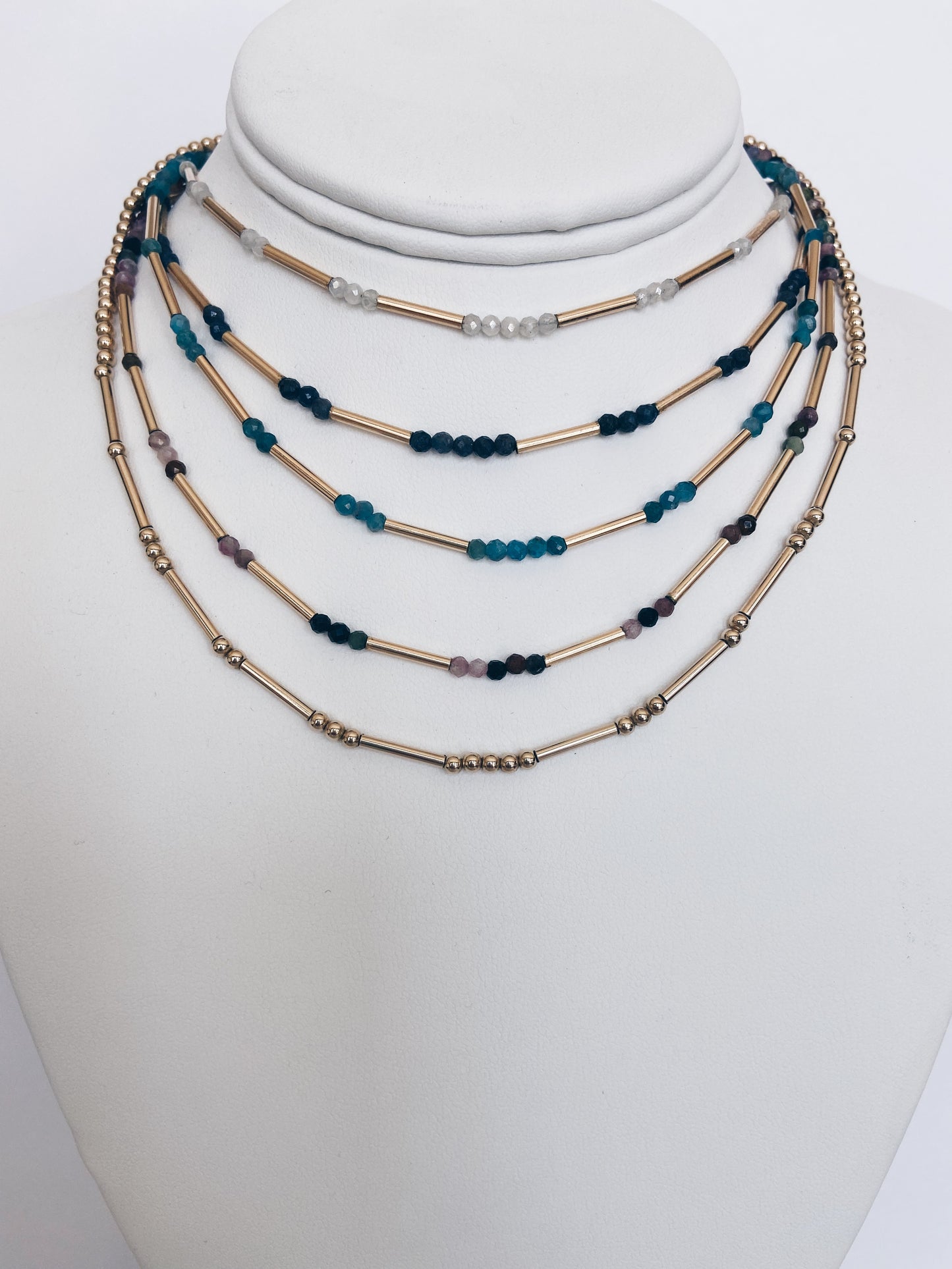 Manhattan Choker Necklace + More Colors