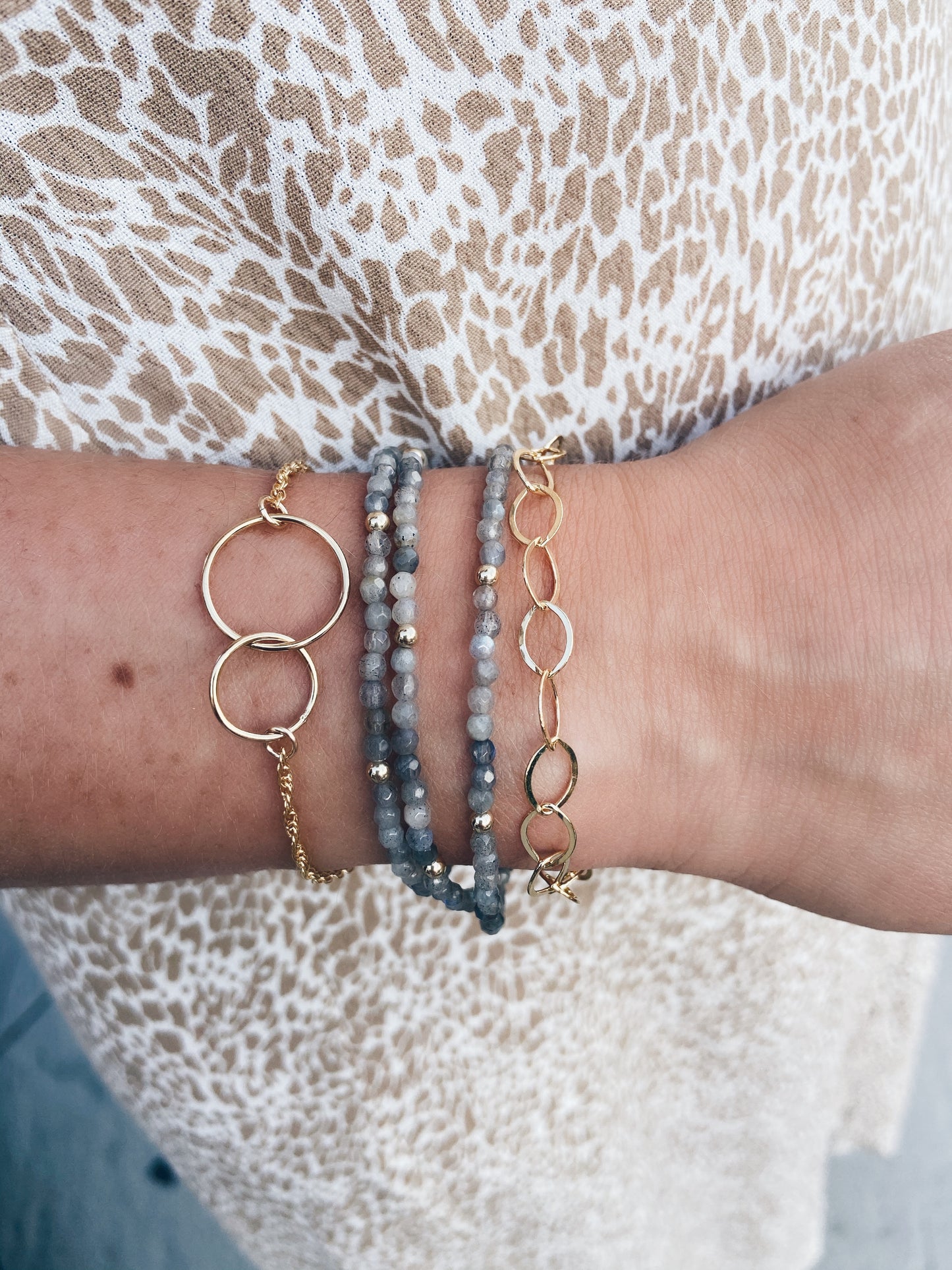 14k Gold Filled Connected Circles Bracelet