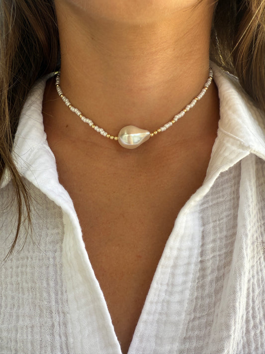 Dainty 14k Gold Filled & Baroque Pearl Necklace