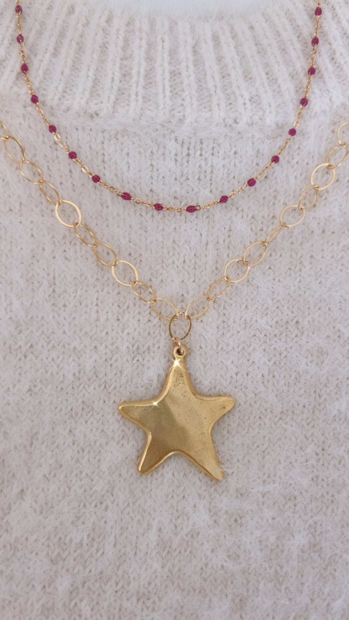 Gold Super Star Necklace